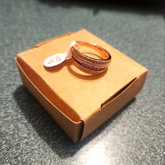 Bomb Party Ring size 10 rbp#7023 Charming Grace Amethyst Cubic Zirconia NWT - Picture 3 of 5